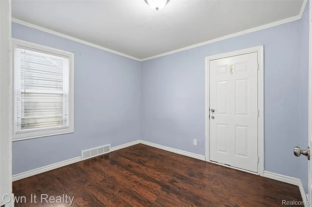 20260 Dean Street Detroit City MI 48234