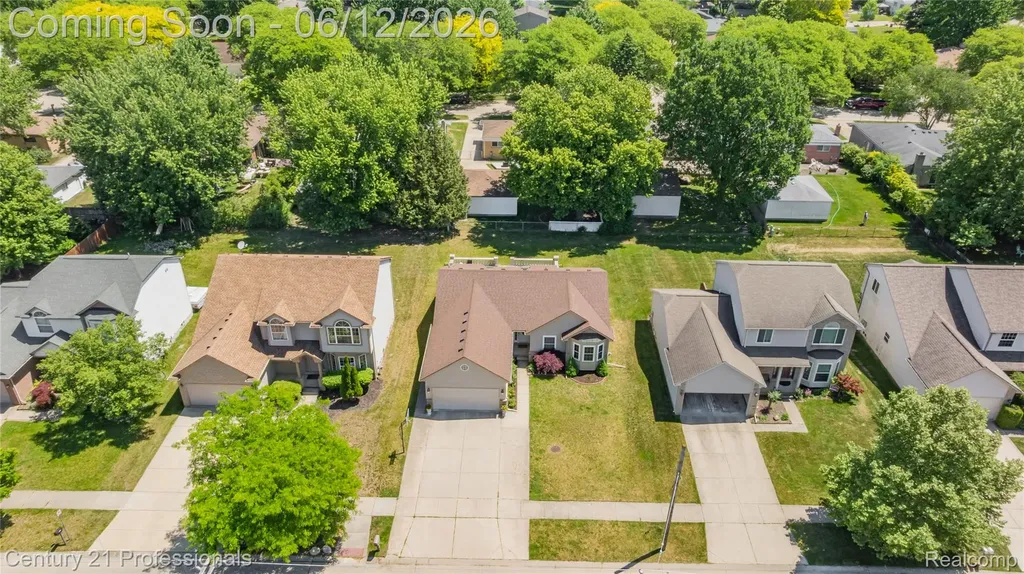 3172 Cedar Crest Drive Troy City MI 48083
