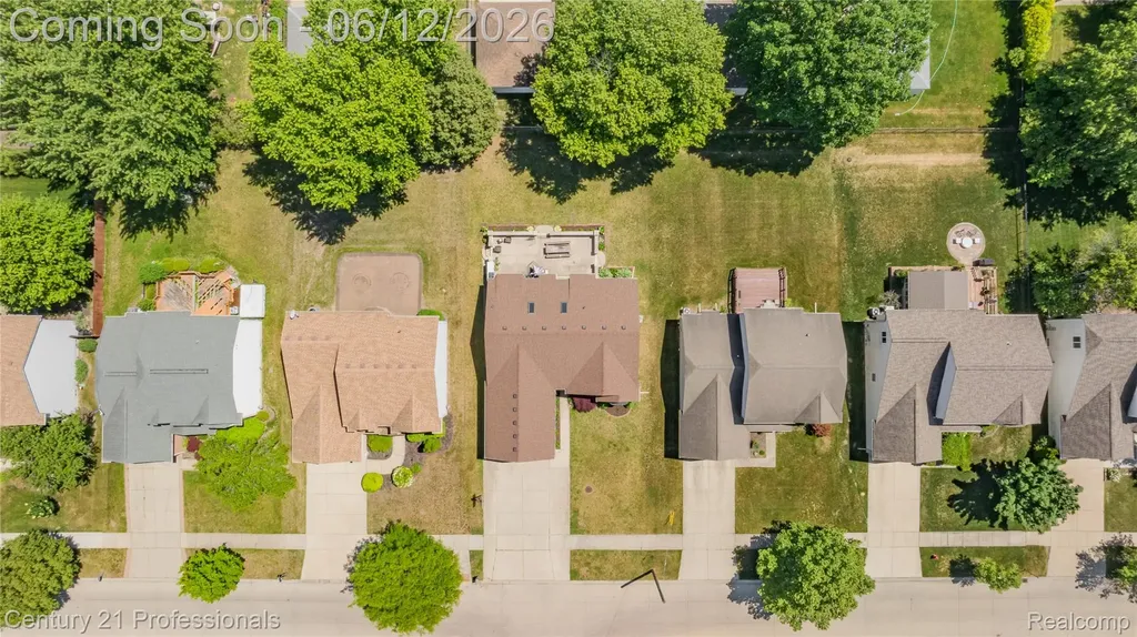3172 Cedar Crest Drive Troy City MI 48083