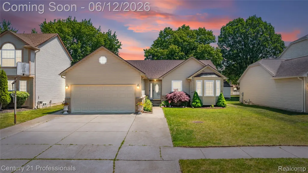 3172 Cedar Crest Drive Troy City MI 48083
