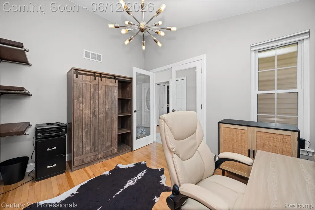 3172 Cedar Crest Drive Troy City MI 48083