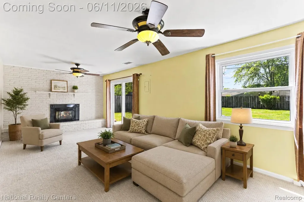 5191 Lynsue Lane Waterford Charter Township MI 48327