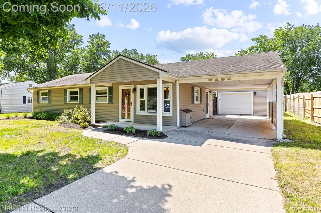 5191 Lynsue Lane Waterford Charter Township MI 48327
