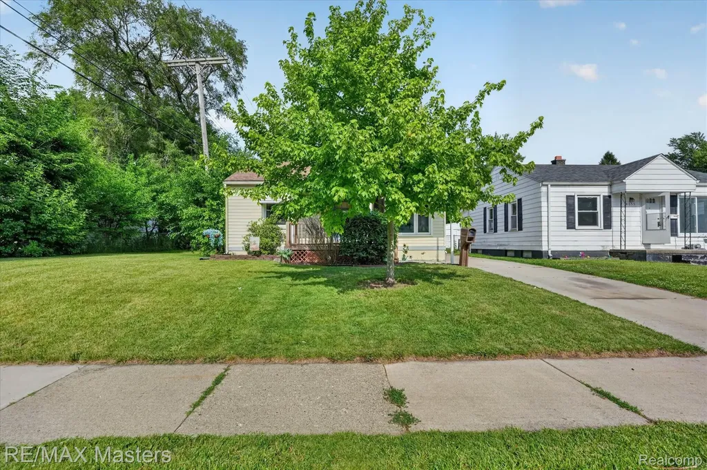 4643 Niagara Street Wayne City MI 48184