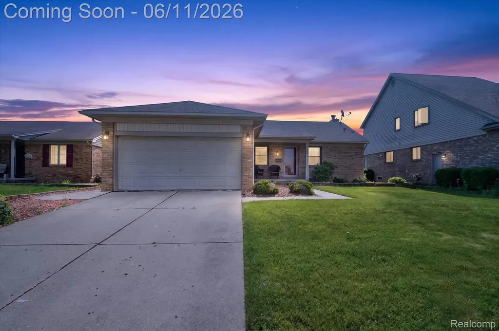 15125 Churchill Street Southgate City MI 48195