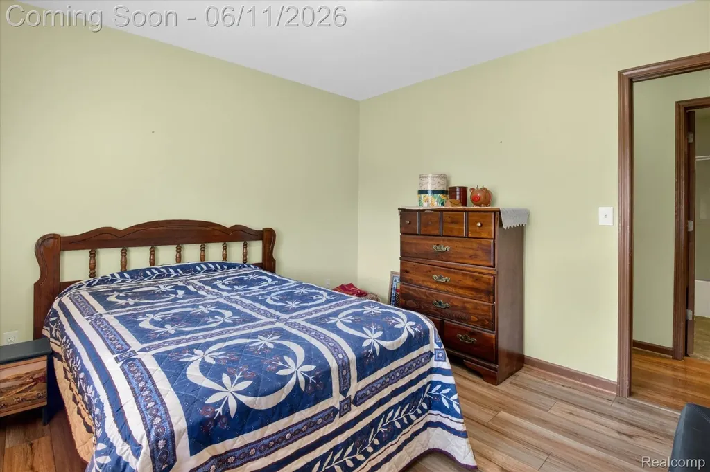 15125 Churchill Street Southgate City MI 48195