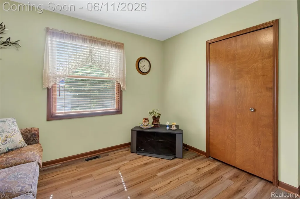 15125 Churchill Street Southgate City MI 48195
