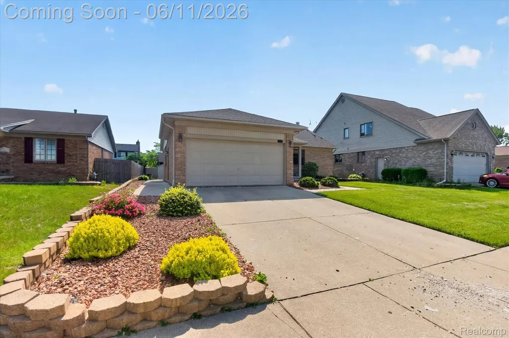 15125 Churchill Street Southgate City MI 48195