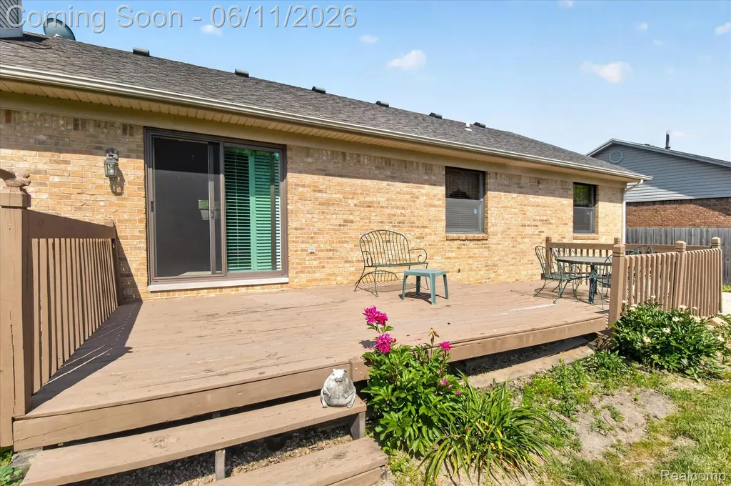 15125 Churchill Street Southgate City MI 48195