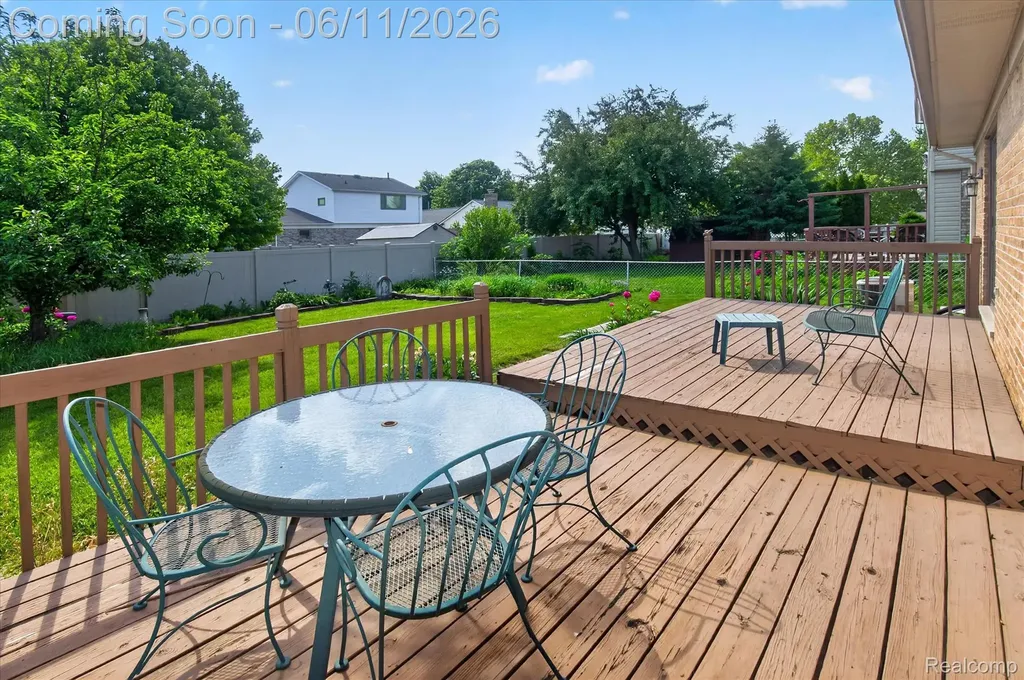 15125 Churchill Street Southgate City MI 48195