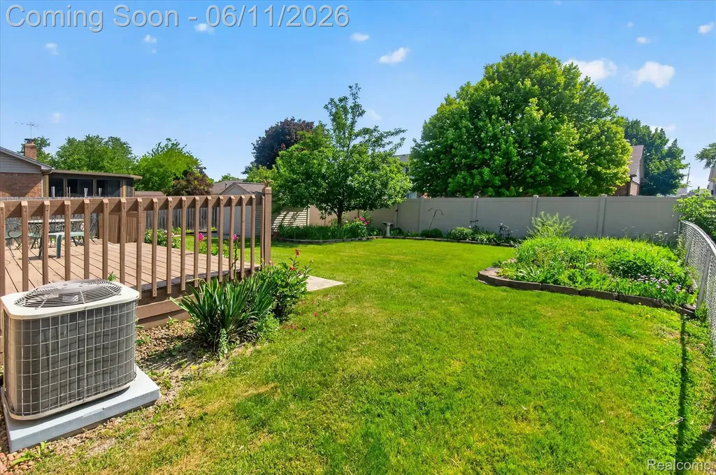 15125 Churchill Street Southgate City MI 48195