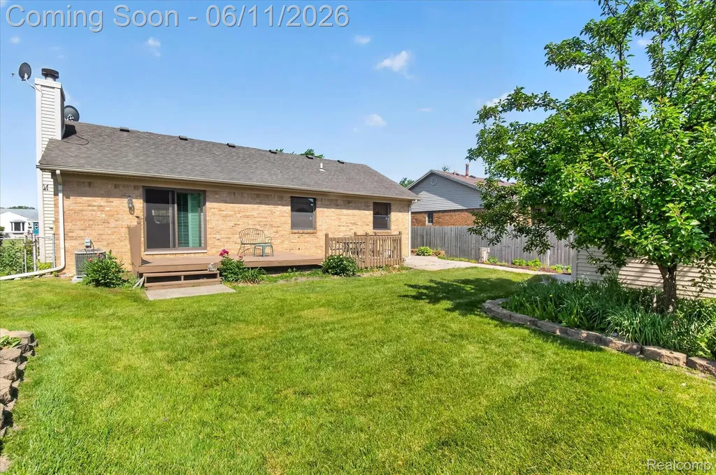 15125 Churchill Street Southgate City MI 48195