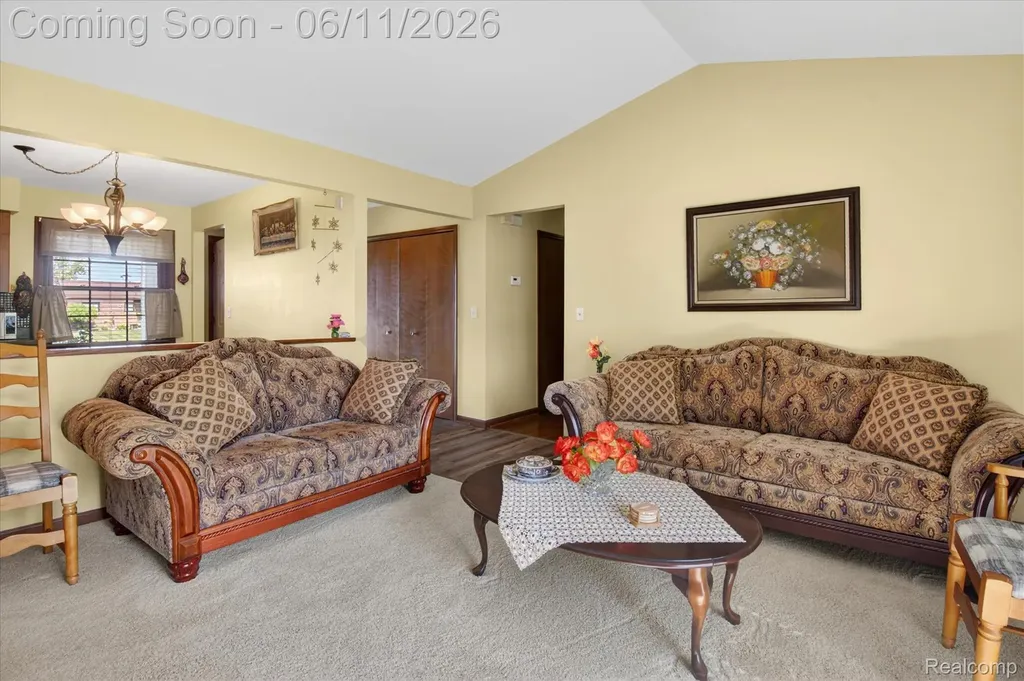 15125 Churchill Street Southgate City MI 48195