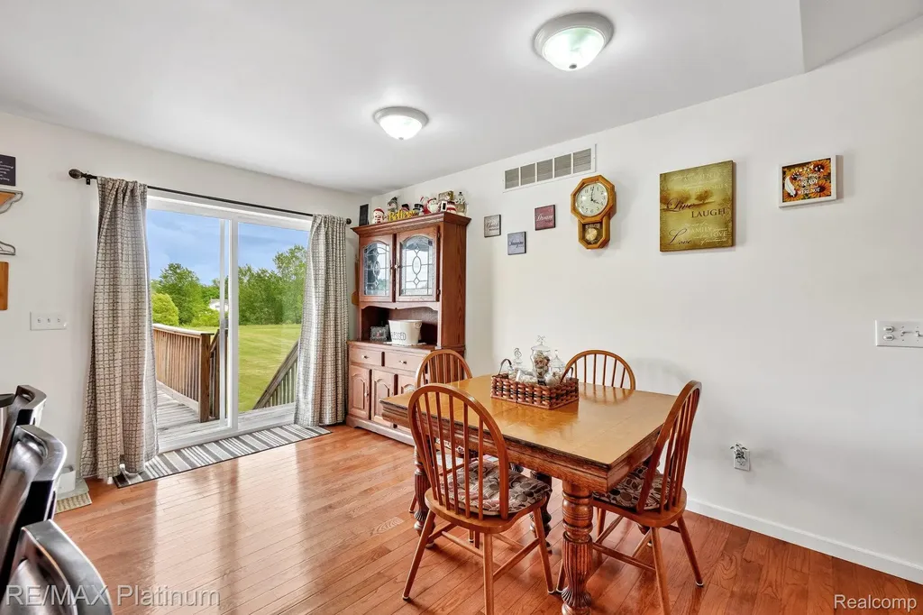 11704 Glen Mary Conway Township MI 48418