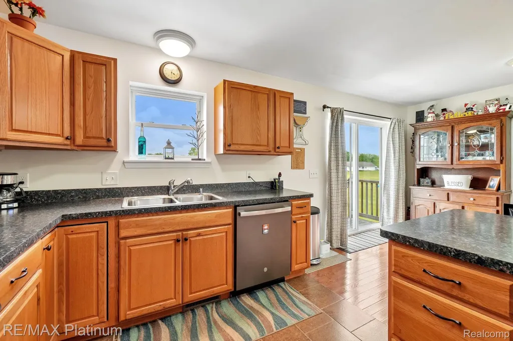 11704 Glen Mary Conway Township MI 48418