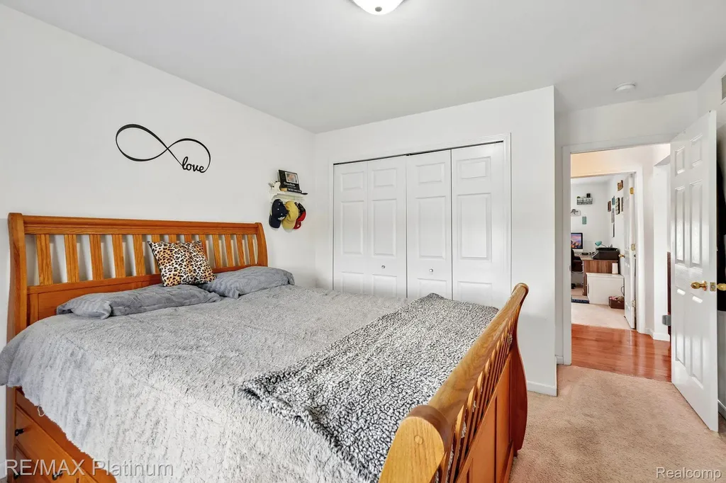 11704 Glen Mary Conway Township MI 48418