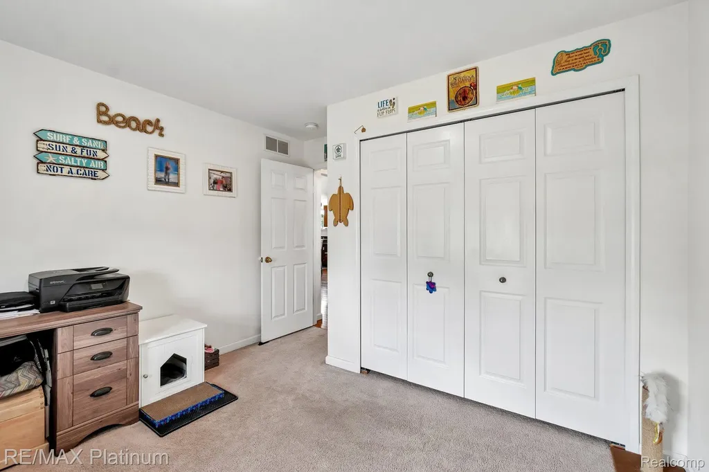 11704 Glen Mary Conway Township MI 48418