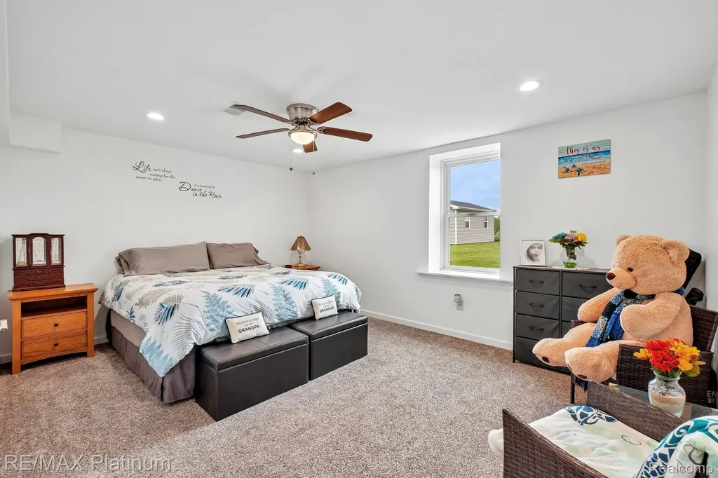 11704 Glen Mary Conway Township MI 48418