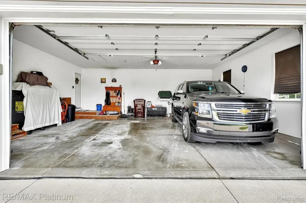 11704 Glen Mary Conway Township MI 48418