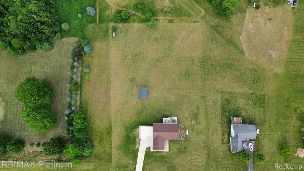 11704 Glen Mary Conway Township MI 48418