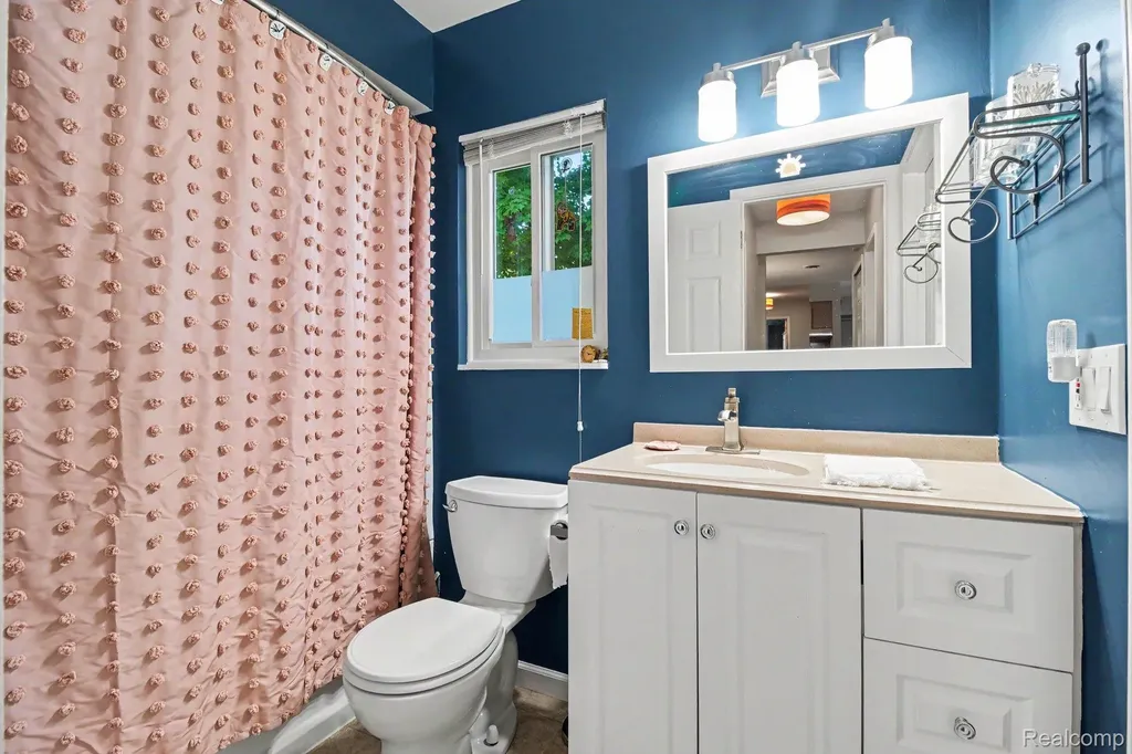 838 Corners Court Orion Charter Township MI 48362