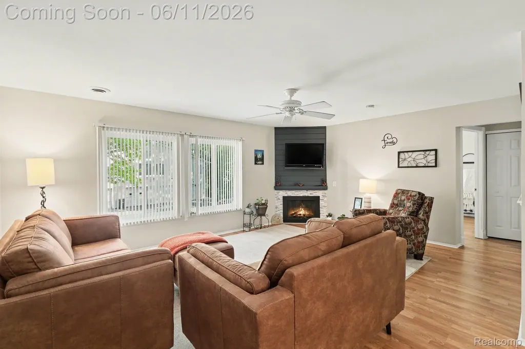 838 Corners Court Orion Charter Township MI 48362