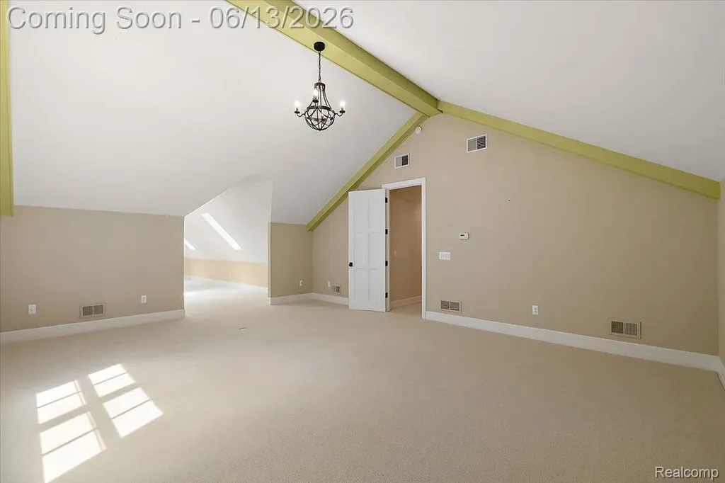 1600 S Hickory Ridge Trail Milford Charter Township MI 48380