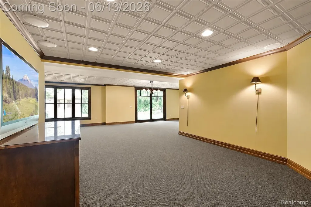 1600 S Hickory Ridge Trail Milford Charter Township MI 48380