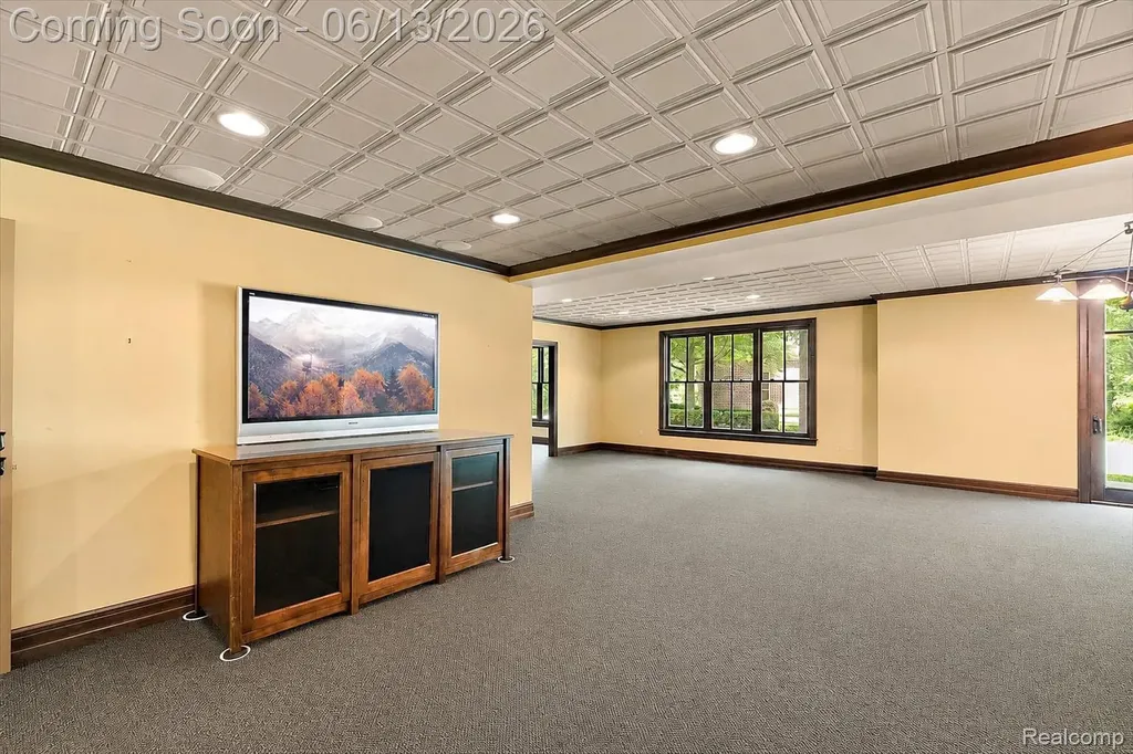 1600 S Hickory Ridge Trail Milford Charter Township MI 48380