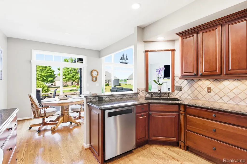 954 Edison Shores Court Port Huron City MI 48060