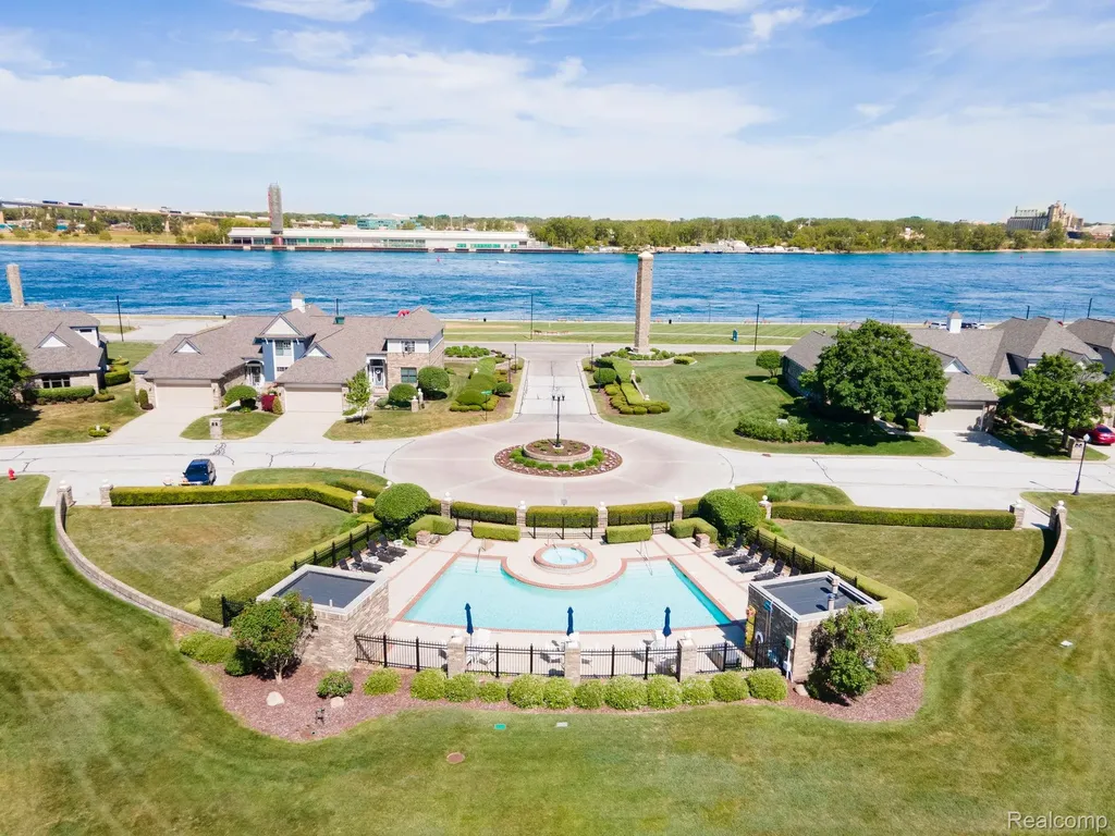 954 Edison Shores Court Port Huron City MI 48060