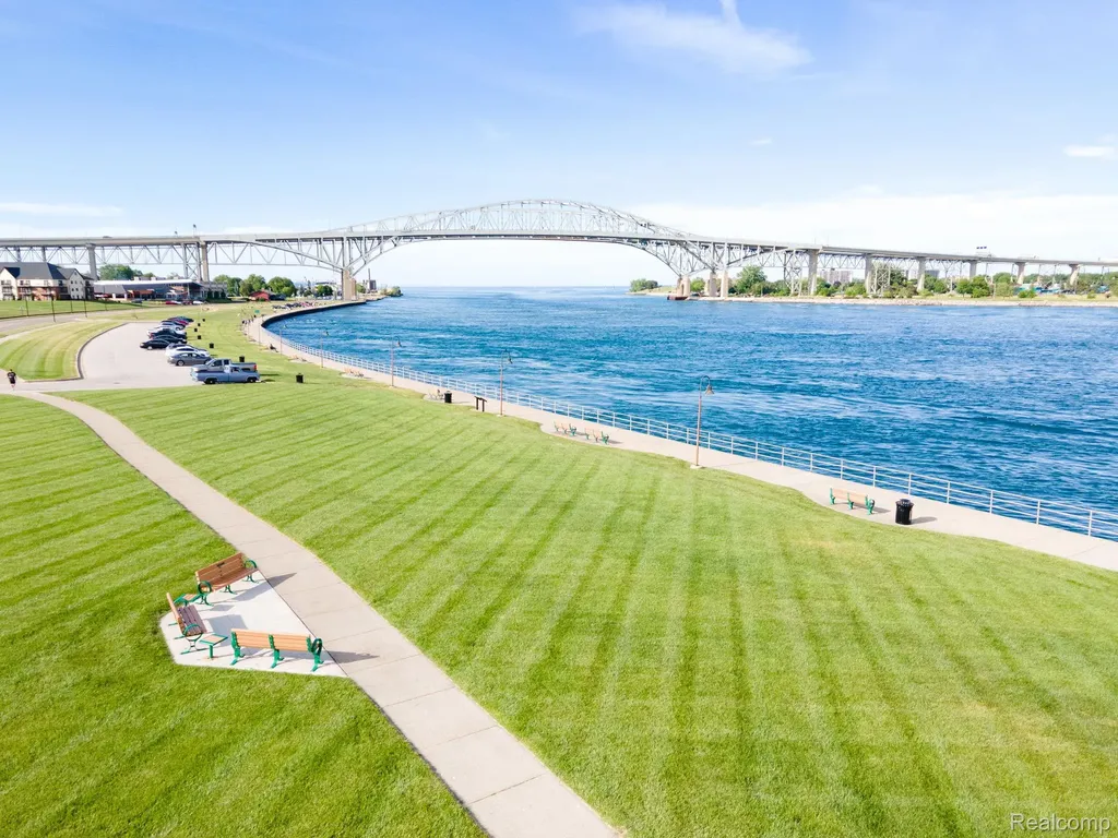 954 Edison Shores Court Port Huron City MI 48060