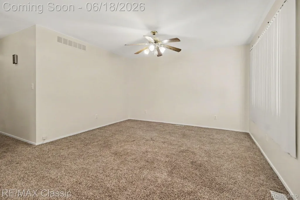 18825 Hanna Street Melvindale City MI 48122