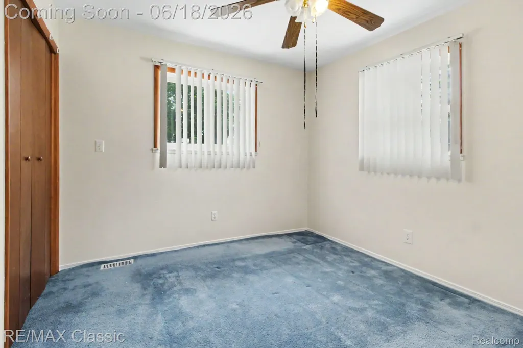 18825 Hanna Street Melvindale City MI 48122