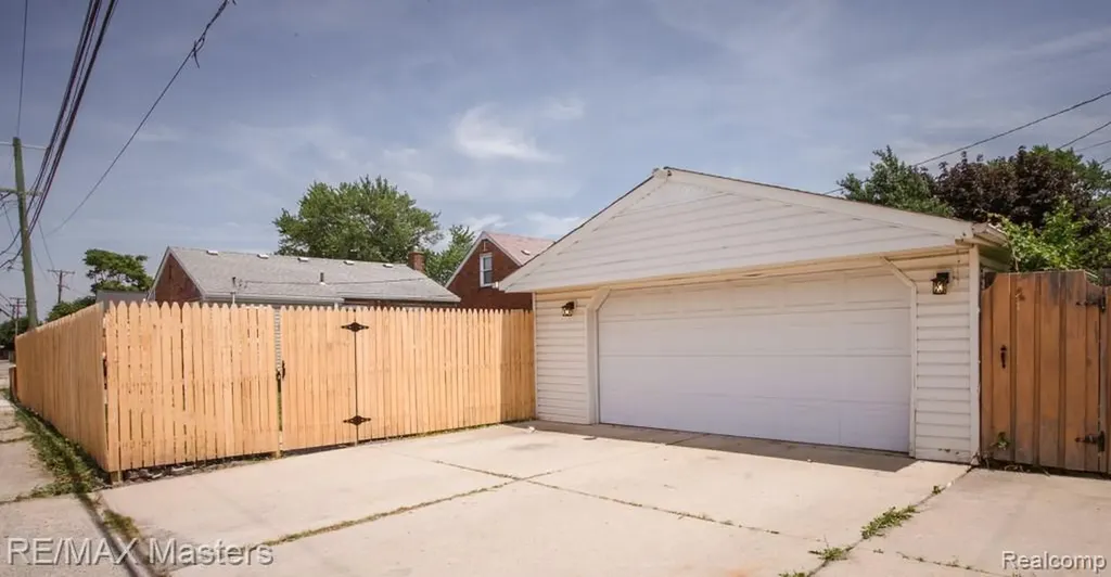 1875 Moran Avenue Lincoln Park City MI 48146