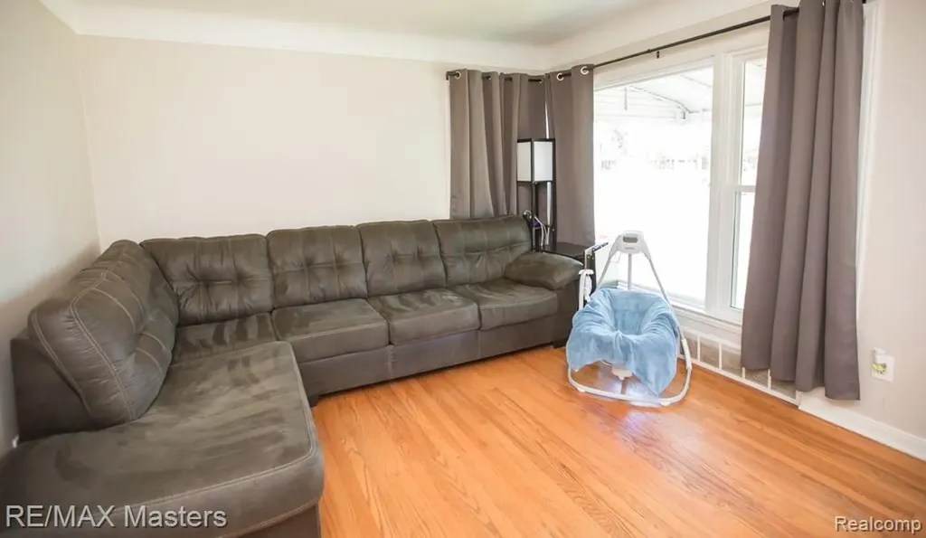1875 Moran Avenue Lincoln Park City MI 48146