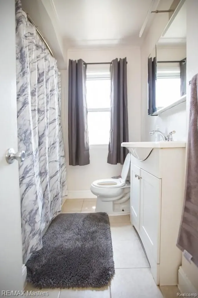 1875 Moran Avenue Lincoln Park City MI 48146