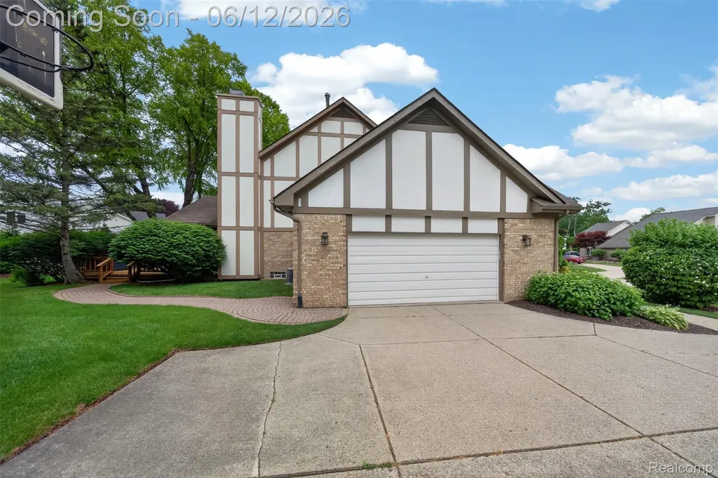 30693 Huntsman Drive E Farmington Hills City MI 48331