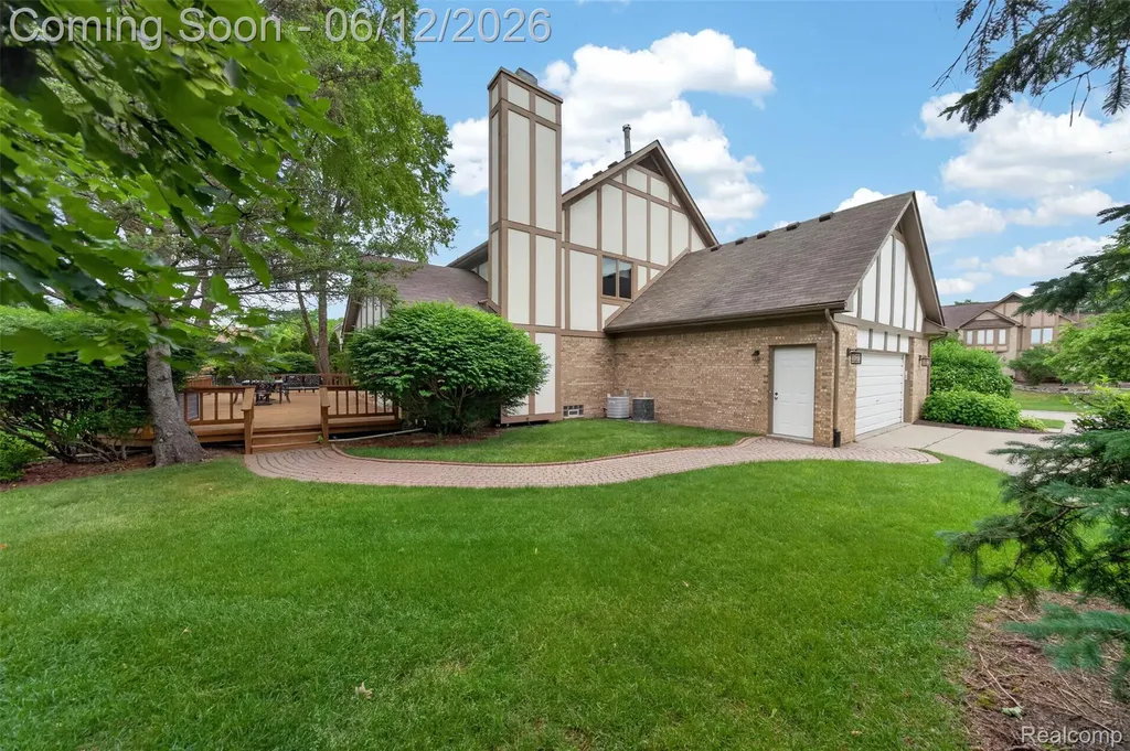 30693 Huntsman Drive E Farmington Hills City MI 48331