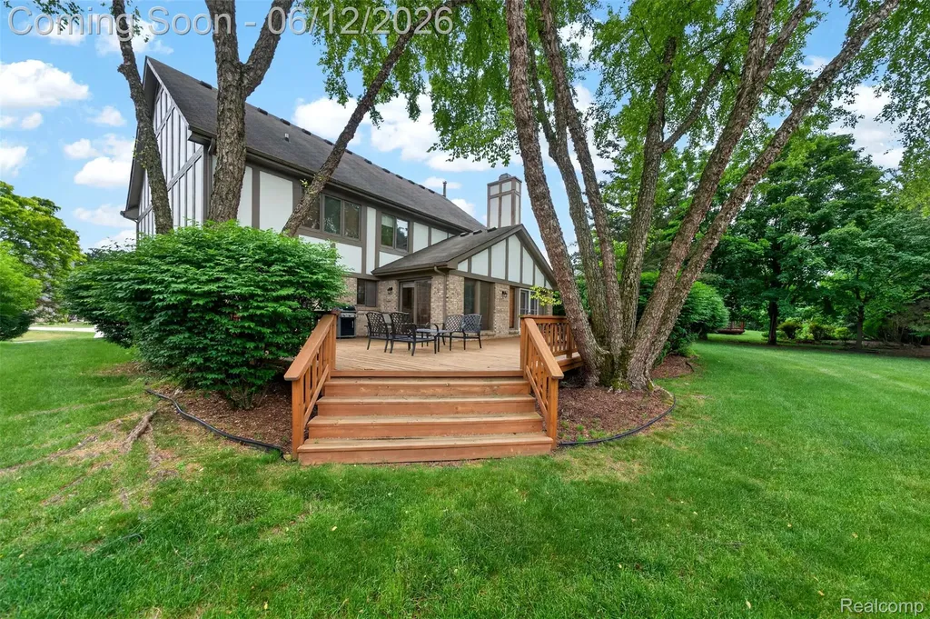 30693 Huntsman Drive E Farmington Hills City MI 48331