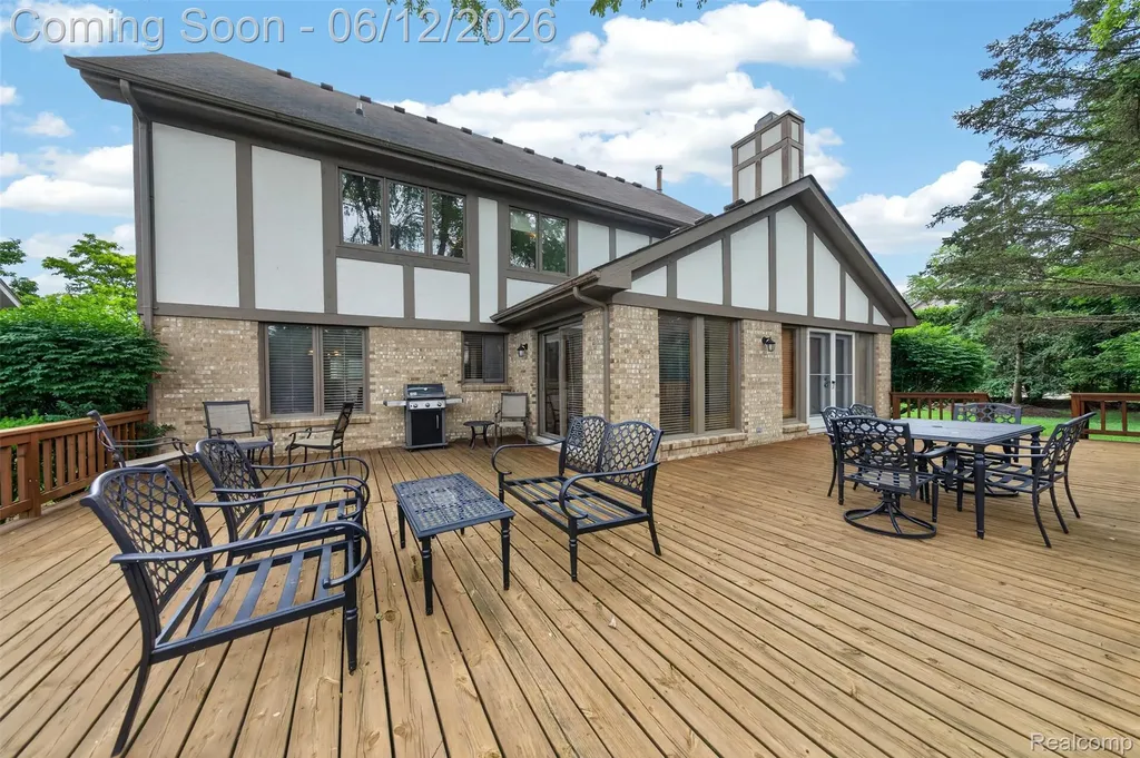 30693 Huntsman Drive E Farmington Hills City MI 48331