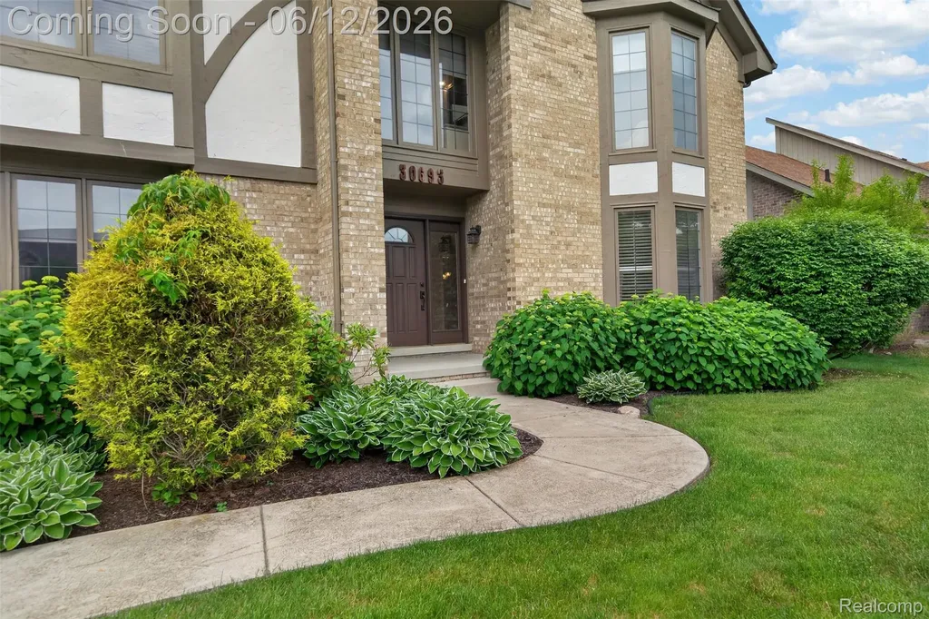 30693 Huntsman Drive E Farmington Hills City MI 48331