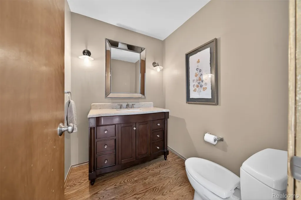 30693 Huntsman Drive E Farmington Hills City MI 48331