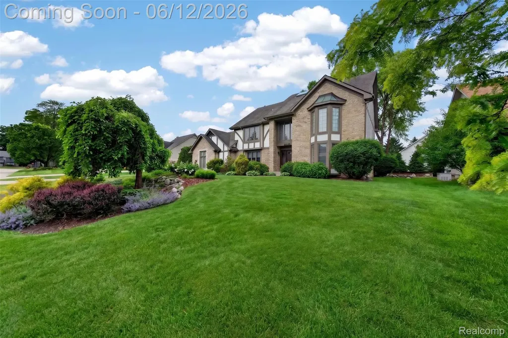 30693 Huntsman Drive E Farmington Hills City MI 48331