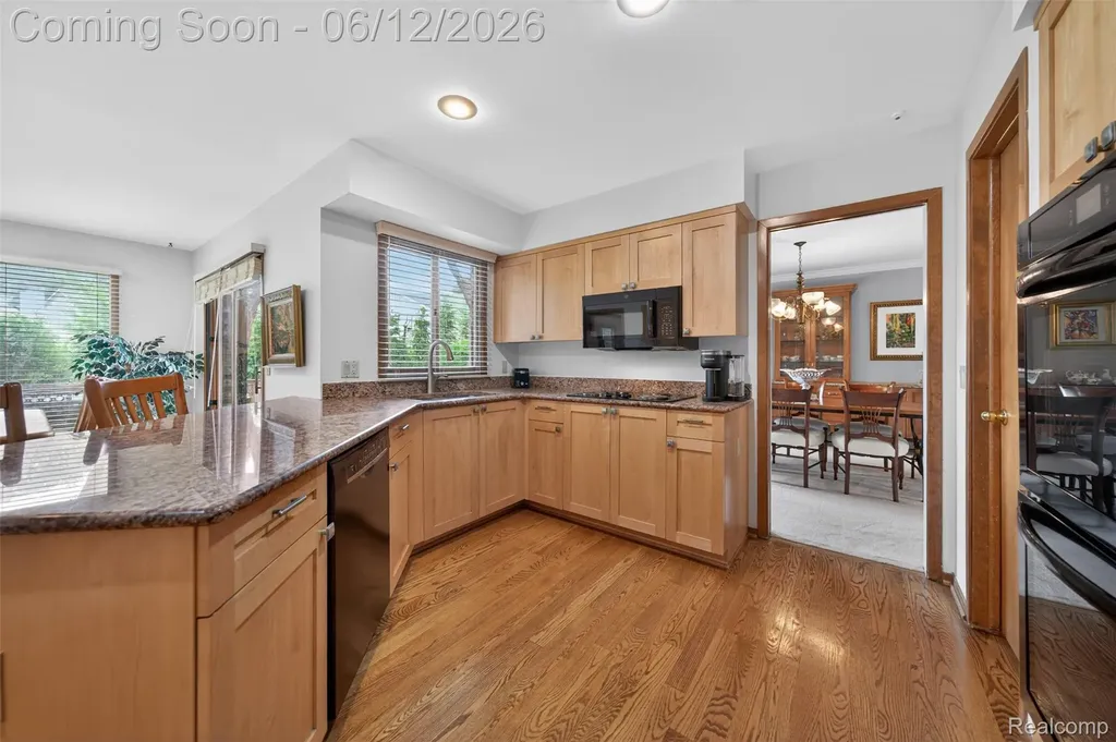 30693 Huntsman Drive E Farmington Hills City MI 48331