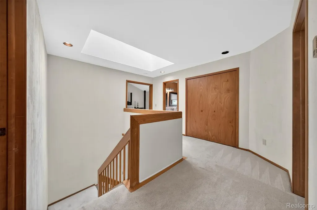 30693 Huntsman Drive E Farmington Hills City MI 48331