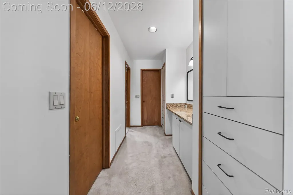 30693 Huntsman Drive E Farmington Hills City MI 48331
