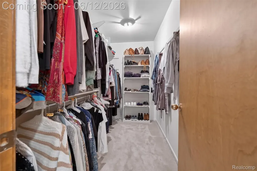 30693 Huntsman Drive E Farmington Hills City MI 48331