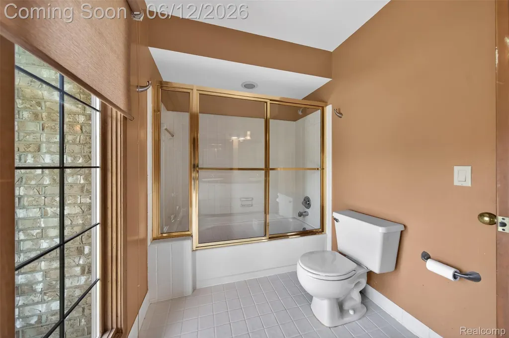 30693 Huntsman Drive E Farmington Hills City MI 48331