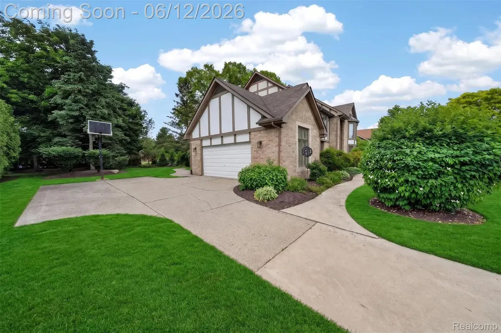 30693 Huntsman Drive E Farmington Hills City MI 48331